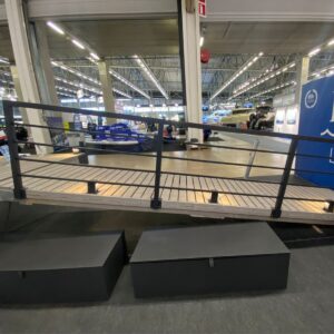 VAAKAKAIDE Oloneuvos laituriin